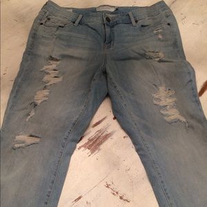 LADIES PLUS SZ 16 TORRID SKINNY JEAN DISTRESSED
